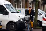 Amsterdam 12 januari 2022
Hans Dagelet op de fiets in Amsterdam zuid.