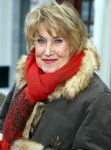 Amsterdam 19 januari 2022
Cabaretiers Bert Visscher en Jochem Myer tijdens de landelijke protestactie Kapsalon Theater in de Kleine Komedie. De cultuursector komt in actie tegen de coronamaatregelen. Tientallen theaters in heel Nederland  zijn omgebouwd tot een kapsalon. Jenny Arean