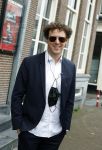 Amsterdam 19 januari 2022
Cabaretiers Bert Visscher en Jochem Myer tijdens de landelijke protestactie Kapsalon Theater in de Kleine Komedie. De cultuursector komt in actie tegen de coronamaatregelen. Tientallen theaters in heel Nederland  zijn omgebouwd tot een kapsalon.