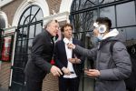 Amsterdam 19 januari 2022
Cabaretiers Bert Visscher en Jochem Myer tijdens de landelijke protestactie Kapsalon Theater in de Kleine Komedie. De cultuursector komt in actie tegen de coronamaatregelen. Tientallen theaters in heel Nederland  zijn omgebouwd tot een kapsalon.
