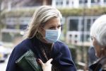 Amsterdam 16 februari 2022
Koningin Maxima arriveert bij het ABN AMRO bank kantoor op de zuidas voor bijeenkomst inclusive banking.