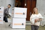 Amsterdam 18 januari 2022
Laurien Verstraten aan het verhuizen naar haar nieuwe huis . Ze heeft net vorige week een baby gekregen.