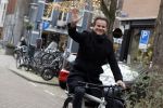 Amsterdam 8 februari 2022
Leco v Zadelhoff op zijn electrische v Moof fiets in amsterdam zuid