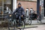 Amsterdam 8 februari 2022
Mari v d Ven op de fiets in amsterdam zuid