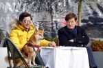 Amsterdam 30 januari 2022
Mark Baanders met zijn vader en zijn hond op terras in Amsterdam Zuid.