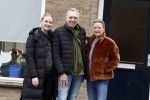 Uithoorn 10 februari 2022
Martien Meiland Erica en Maxime nemen nieuw programma oip voor sbs6 . Ze wonen in rijtjes huis en moeten van de bijstand leven.