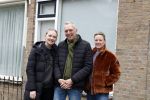 Uithoorn 10 februari 2022
Martien Meiland Erica en Maxime nemen nieuw programma oip voor sbs6 . Ze wonen in rijtjes huis en moeten van de bijstand leven.