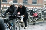 Amsterdam 19 januari 2022
Michiel Romeijn op de fiets in het centrum van Amsterdam.
