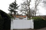 Naarden 13 februari 2022
Het huis van jan des Bouvrie en zijn vrouw Monique des Bouvrie staat te koop voor 10 miljoen euro.