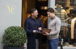 Amsterdam 27 januari 2022
Najib Amhali koopt kleding bij Layer Paris in Amsterdam zuid