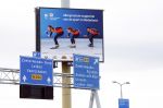 Den Haag  8 februari 2022
Abri Nederlandse loterij met daarop Kjeld Nuis en Sven Kramer