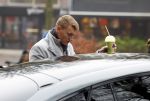Amsterdam 18 januari 2022
Per Schuurs en zijn vriendin op de cornelis schuytstraat
