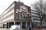 Amsterdam 15 februari 2022
Pers voor het politieburo Lijnbaansgracht waar Lil Kleine en Glennis Grace zitten