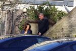 Mijdrecht 10 januari 2022
Rachel hazes en Klaas Otto vertrekken bij het huis van Rachel