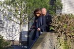 Mijdrecht 10 januari 2022
Rachel hazes en Klaas Otto vertrekken bij het huis van Rachel