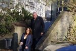 Mijdrecht 10 januari 2022
Rachel hazes en Klaas Otto vertrekken bij het huis van Rachel