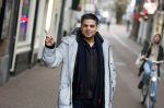 Amsterdam 19 januari 2022
Cabaretiers Bert Visscher en Jochem Myer tijdens de landelijke protestactie Kapsalon Theater in de Kleine Komedie. De cultuursector komt in actie tegen de coronamaatregelen. Tientallen theaters in heel Nederland  zijn omgebouwd tot een kapsalon. Rayen Panday