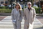 Laren 7 februari 2022
Rene v d Gijp en zijn vrouw Minouche op weg naar de boekpresentatie van Willibrord Frequin.