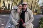 Laren 7 februari 2022
Rene v d Gijp en zijn vrouw Minouche op weg naar de boekpresentatie van Willibrord Frequin.