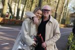 Laren 7 februari 2022
Rene v d Gijp en zijn vrouw Minouche op weg naar de boekpresentatie van Willibrord Frequin.