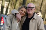 Laren 7 februari 2022
Rene v d Gijp en zijn vrouw Minouche op weg naar de boekpresentatie van Willibrord Frequin.