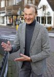 Laren 7 februari 2022
Boekpresentatie van Willibrord Frequin in het bonte paard. Rene v d Gijp reikte het eerste exemplaar uit . Riny v d Lee