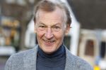 Laren 7 februari 2022
Boekpresentatie van Willibrord Frequin in het bonte paard. Rene v d Gijp reikte het eerste exemplaar uit . Riny v d Lee