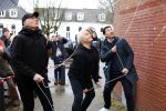 Den Haag 4 februari 2022
Rob en Ferdi Bolland worden geeerd met een plakaat op de muur van een huis met een tekst van 1 van hun liedjes daarop. Het hangt in de straat waar Rob Bolland woont.
