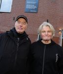 Den Haag 4 februari 2022
Rob en Ferdi Bolland worden geeerd met een plakaat op de muur van een huis met een tekst van 1 van hun liedjes daarop. Het hangt in de straat waar Rob Bolland woont.