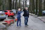 Lage Vuursche 31 januari 2022
Johan Vlemmix (Bloemen ) en Salar Azimi ( Kaviaar ter waarde van 100.000euro) brengen kado naar prinses Beatrix op kasteel Drackensteyn vanwege haar 84e verjaardag