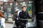 Amsterdam 29 januari 2022
Tatum Dagelet op de fiets in Amsterdam zuid