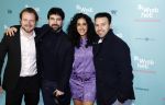 Amsterdam 14 februari 2022
Premiere ik wist het in Tuschinski. Toprak Yalciner met vriend en kennissen