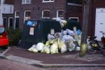 Weesp 11 januari 2022
Vuilnis op straat in Weesp.