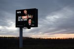 Den Haag Muiden 8 februari 2022
Abri aan A1 A12 Toto Abri met daarop Wilfred Genee en Dick Advocaat