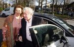 Laren 7 februari 2022
Boekpresentatie van Willibrord Frequin in het bonte paard. Rene v d Gijp reikte het eerste exemplaar uit . Fons de Poel is de schrijver.