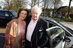 Laren 7 februari 2022
Boekpresentatie van Willibrord Frequin in het bonte paard. Rene v d Gijp reikte het eerste exemplaar uit . Fons de Poel is de schrijver.