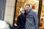 Amsterdam 2 februari 2022
Won Yip met zijn vrouw  op straat in Amsterdam zuid