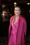 Amsterdam 2 februari 2023
Premiere de Magie van Valentijn in Tuschinski met in de hoofdrol Birgit Schuurman . Iris Hond en Lakhsmi speelden de titelsong. Bo Wilkes met zoontje