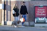 Amsterdam 13 februari 2023
Davy Klaassen met vriendin en hond in Amsterdam zuid