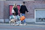 Amsterdam 13 februari 2023
Davy Klaassen met vriendin en hond in Amsterdam zuid