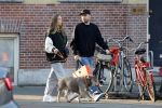 Amsterdam 13 februari 2023
Davy Klaassen met vriendin en hond in Amsterdam zuid