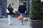 Amsterdam 13 februari 2023
Davy Klaassen met vriendin en hond in Amsterdam zuid