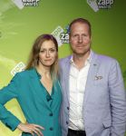 Hilversum 28 januari 2023
Zapp awards in studio 21 . Ferdi Stofmeel met vrouw
