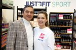 Amsterdam 18 februari 2023
Hein Vegeer en zijn dochter staan met div produkten op de huishoudbeurs (JustBfit Sport)