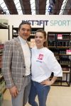 Amsterdam 18 februari 2023
Hein Vegeer en zijn dochter staan met div produkten op de huishoudbeurs (JustBfit Sport)