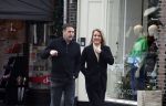 Amsterdam 6 februari 2023
Henk Timmer met (een) vriendin op de cornelis schuytstraat.