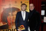 Baarn 28 januari 2023
Premiere liedjes Robert Long in de speeldoos in Baarn.
Kristof Rutsaert (partner Robert Long) met zijn nieuwe partner