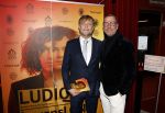 Baarn 28 januari 2023
Premiere liedjes Robert Long in de speeldoos in Baarn.
Kristof Rutsaert (partner Robert Long) met zijn nieuwe partner