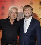 Baarn 28 januari 2023
Premiere liedjes Robert Long in de speeldoos in Baarn.
Kristof Rutsaert en een gast