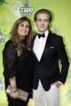 Hilversum 28 januari 2023
Zapp awards in studio 21 . Laura Vlasblom met haar zoon Sem ragas
